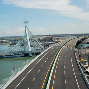 西濱快速公路WH69-1標布袋南航道路段新建工程